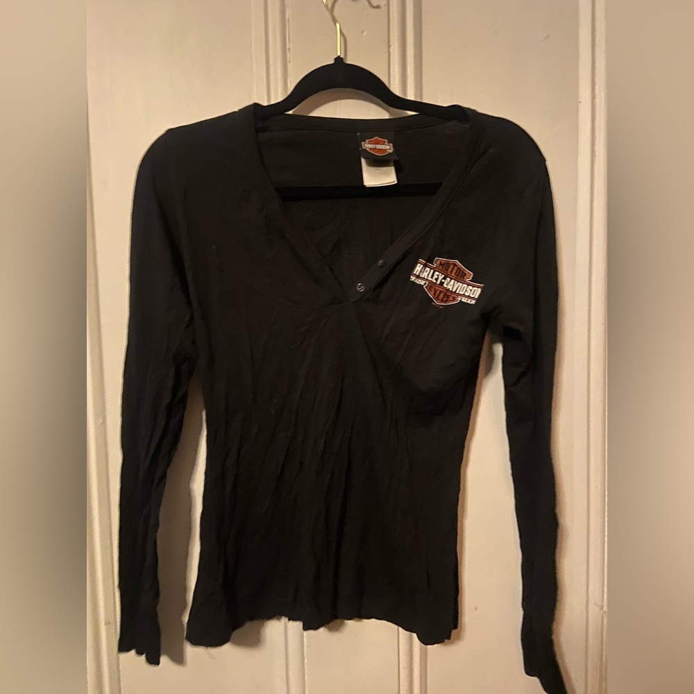 Harley Davidson black bar & shield long sleeve Henley t shirt size med no flaws